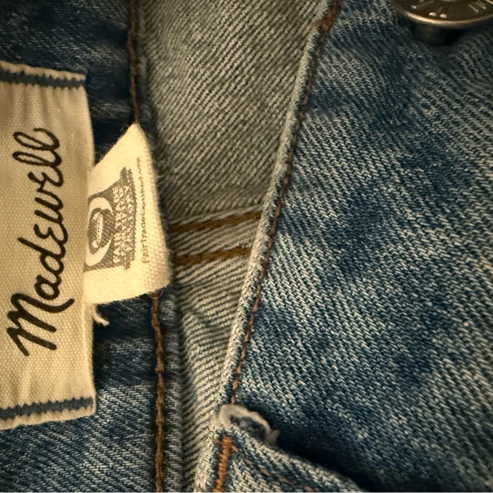 Madewell Curvy Vintage Wide-Leg Jeans in Blue - Picture 5 of 5